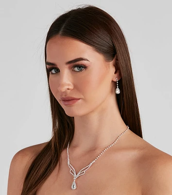 Elegance Is Bliss Teardrop Necklace Set