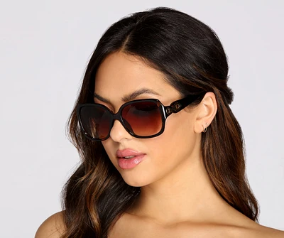 Star Status Gold Link Sunglasses