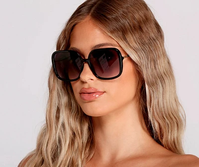 So Hollywood Oversized Sunglasses