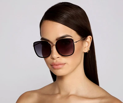 Essential Trendy Trim Square Sunglasses
