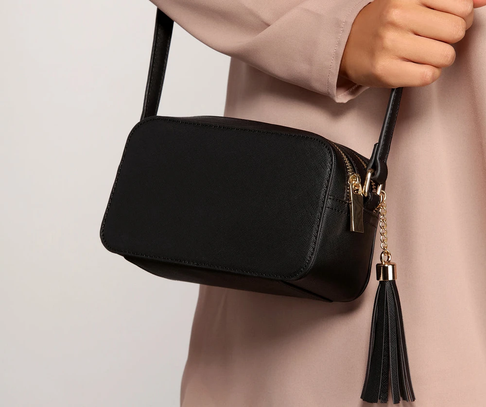 On The Go Tassel Purse