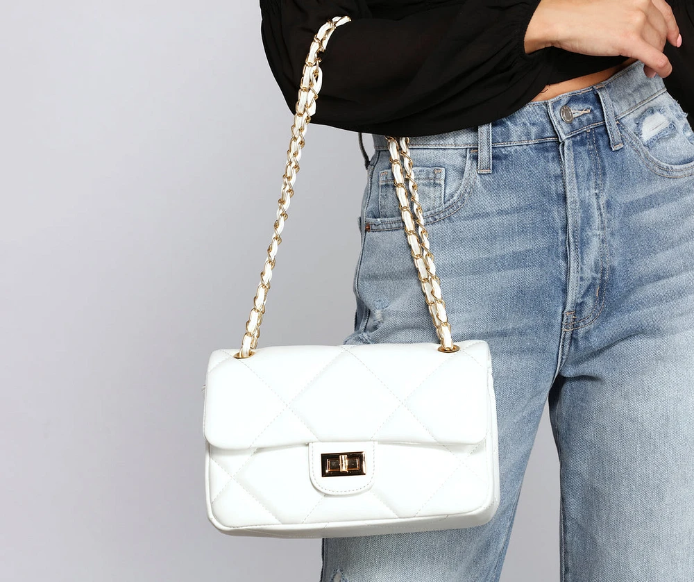The Luxe Type Quilted Diamond Crossbody