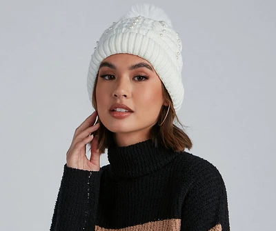 Pearl Of Cozy Pom Beanie