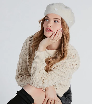 Chic Mood Pearl Flower Detail Beret