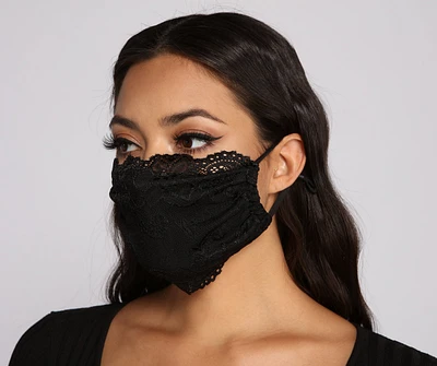 Elegant Lace Face Mask With Earloops