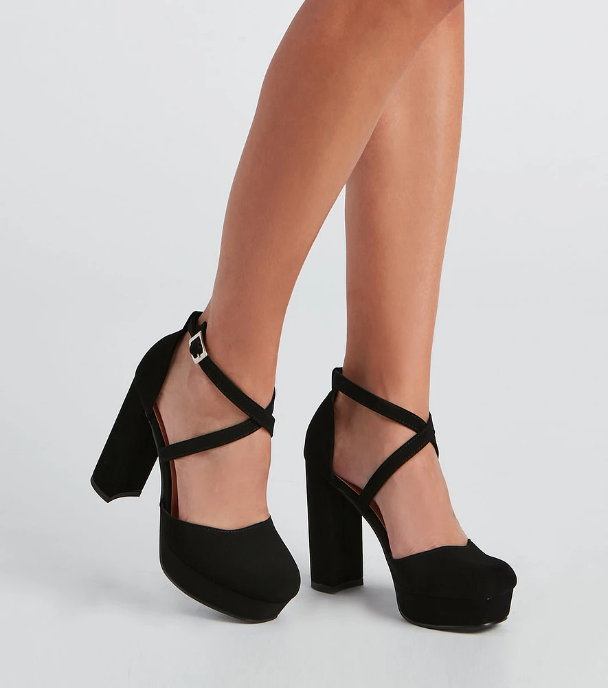 It-Girl Moment Platform Pumps