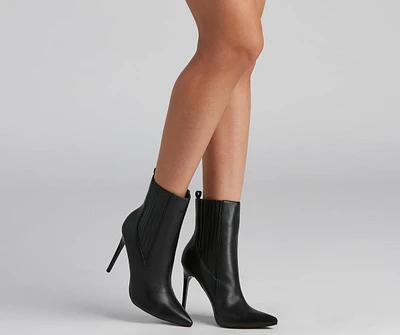 Catwalk Ready Pointed Toe Rib Detail Booties
