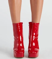 Gloss Move Patent Platform Booties