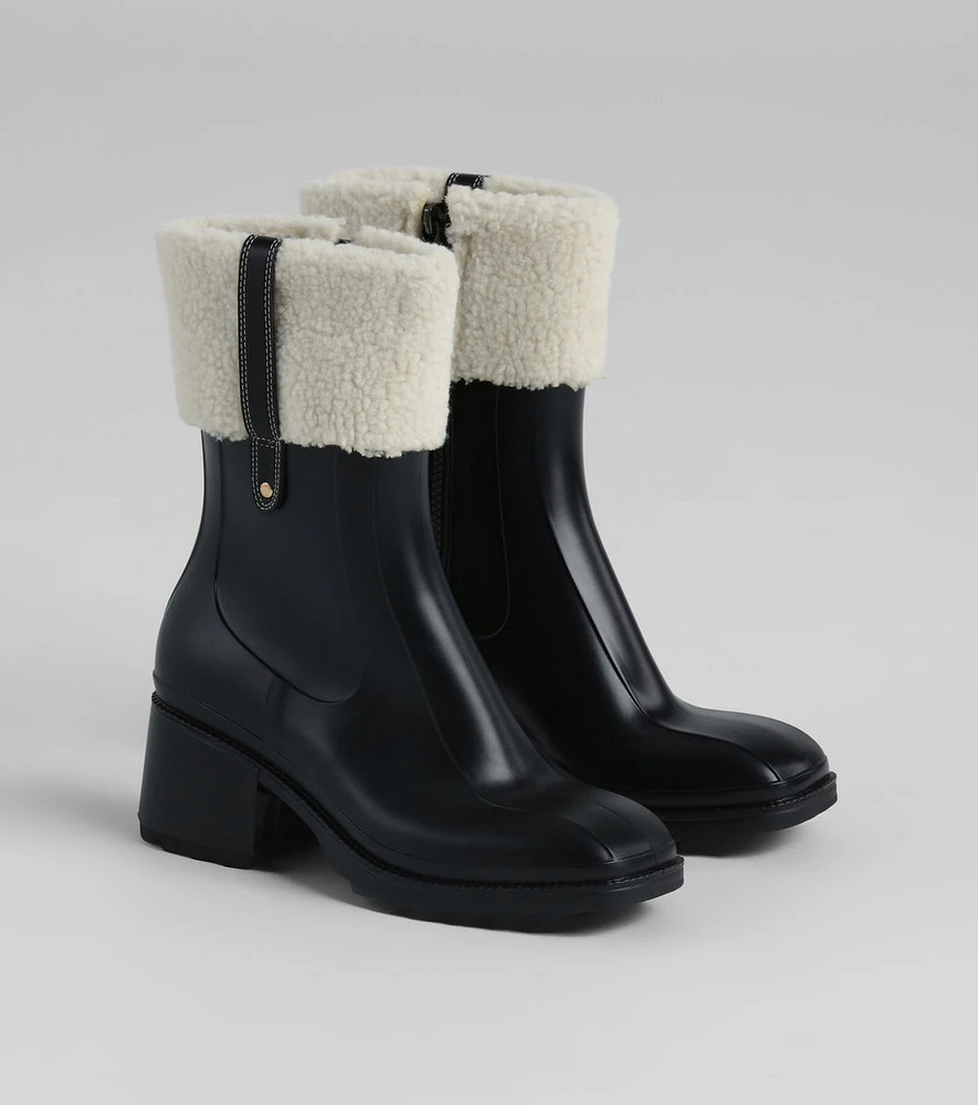 Chic Snow Bunny Faux Sherpa Rain Boots