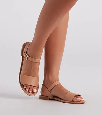 So Effortless Chic Strappy Sandals