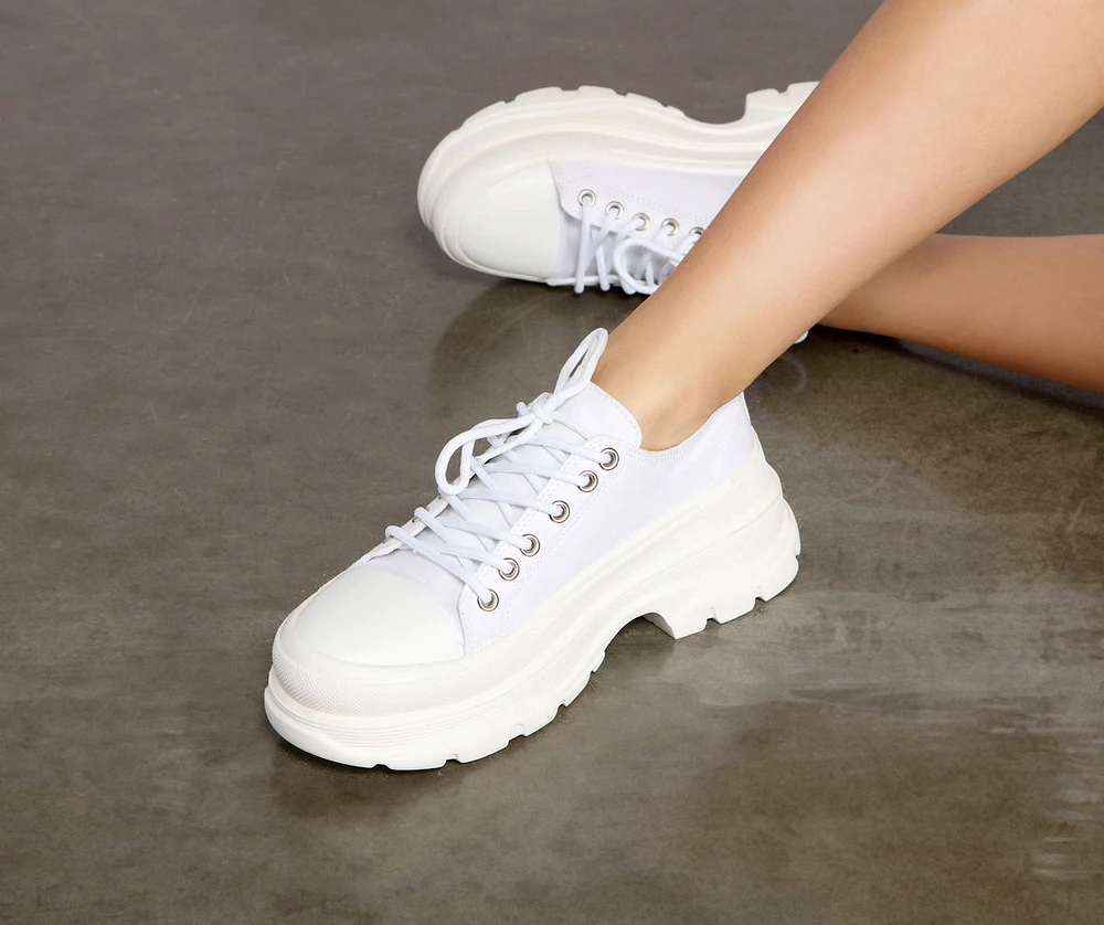 The Classic Lace-Up Chunky Sneakers