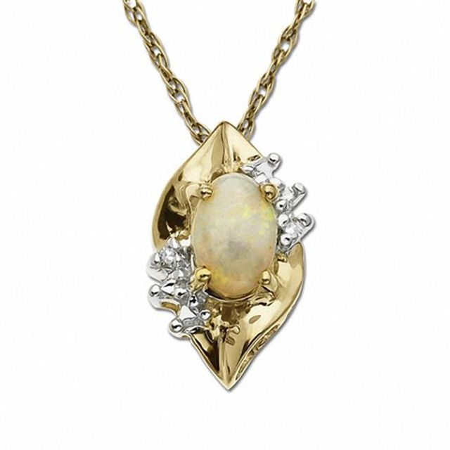 Oval Opal Drop Pendant in 14K Gold with Diamond Accents