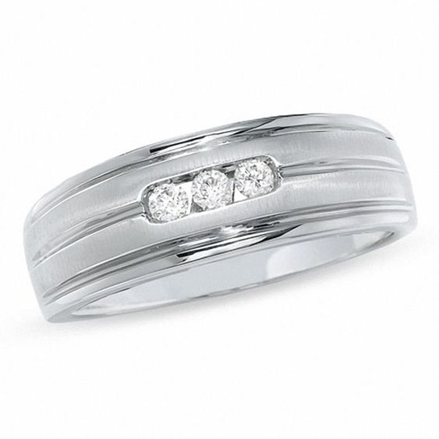 Men's 1/5 CT. T.w. Diamond Three Stone Band in 14K White Gold