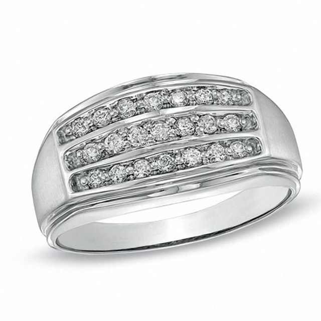 Men's 1/3 CT. T.w. Diamond Three Row Comfort Fit Anniversary Band in 10K White Gold