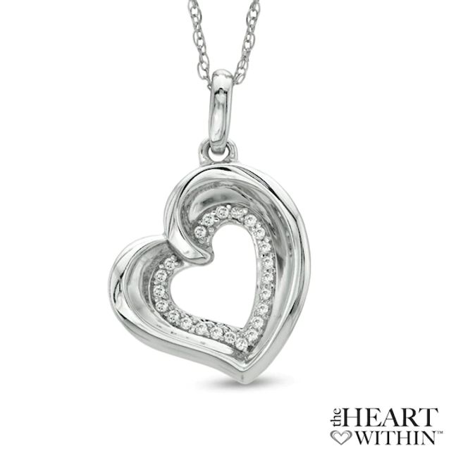 1/10 CT. T.w. Diamond Tilted Heart Pendant in 10K White Gold