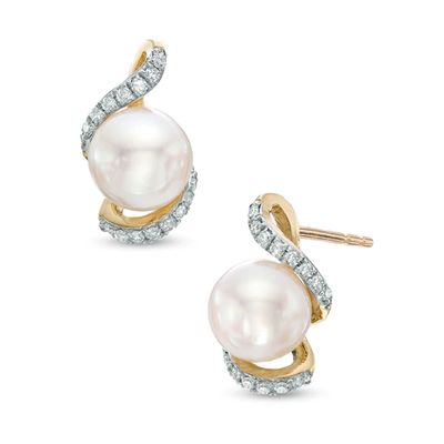 6.5-7.0mm Freshwater Cultured Pearl and 1/10 CT. T.w. Diamond Stud Earrings in 10K Gold
