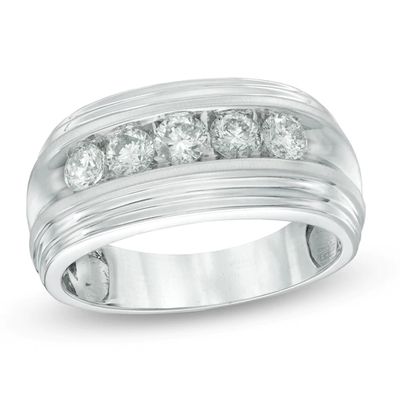 Men's 1 CT. T.w. Diamond Five Stone Wedding Band in 14K White Gold