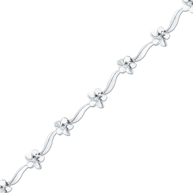 1/10 CT. T.w. Diamond Wave Flower Bracelet in 10K White Gold