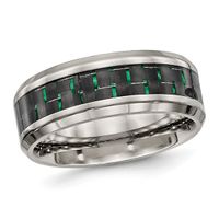 Men's 8.0mm Two-Tone Carbon Fiber Inlay Beveled Edge Wedding Band in Titanium