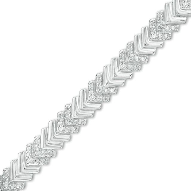 1/10 CT. T.w. Diamond Chevron Bracelet in Sterling Silver - 7.25"