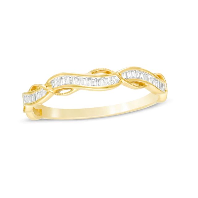 1/6 CT. T.w. Baguette Diamond Vintage-Style Twist Anniversary Band in 10K Gold