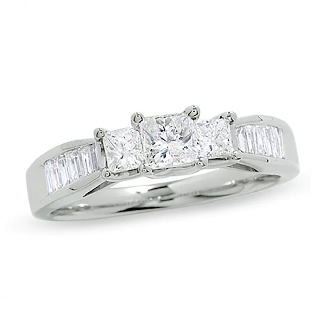 Previously Owned - 1 CT. T.w. Princess-Cut Diamond Past Present FutureÂ® Ring in 14K White Gold