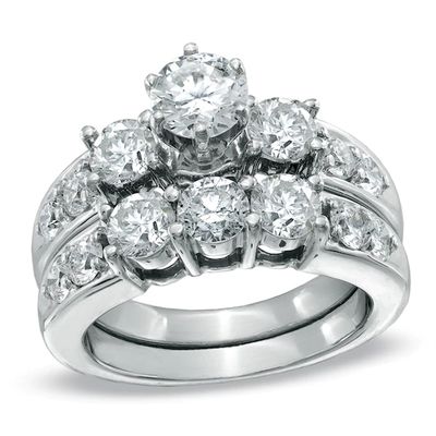 Previously Owned - 3 CT. T.w. Diamond Three Stone Bridal Set in 14K White Gold