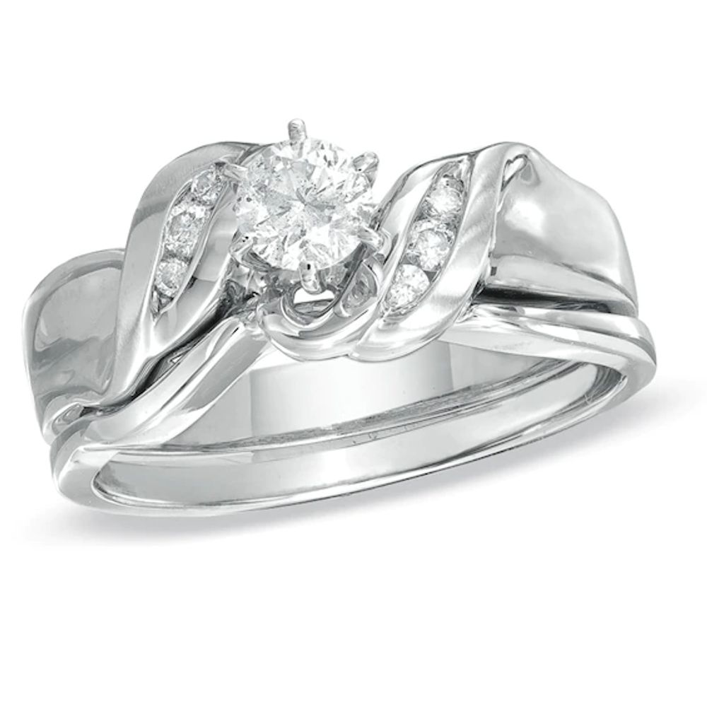 Previously Owned - 1/3 CT. T.w. Diamond Bridal Set in 10K White Gold