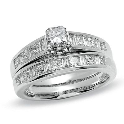 Previously Owned - 1-1/2 CT. T.w. Princess-Cut Diamond Bridal Set in 14K White Gold