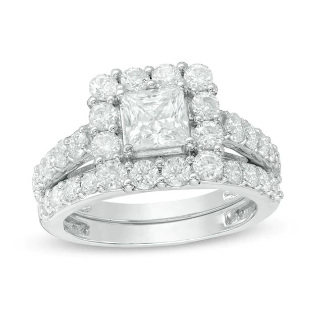 Previously Owned - Celebration Ideal 2-3/4 CT. T.w. Princess-Cut Diamond Bridal Set in 14K White Gold (I/I1)