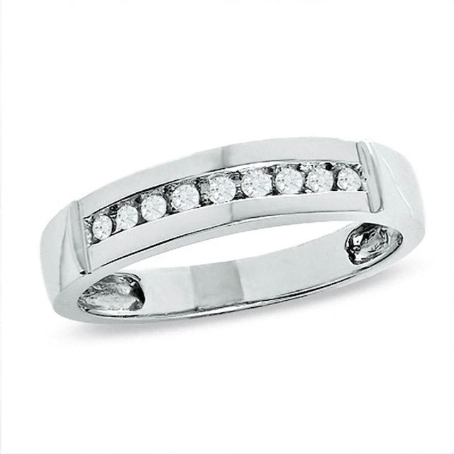 Previously Owned - Men's 1/5 CT. T.w. Diamond Wedding Band in 10K White Gold