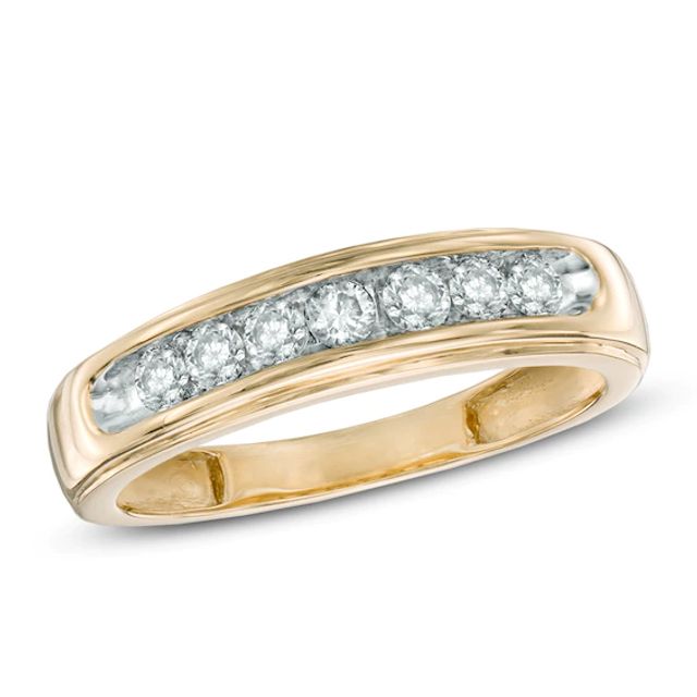 Previously Owned - Men's 1/2 CT. T.w. Diamond Comfort Fit Band in 10K Gold