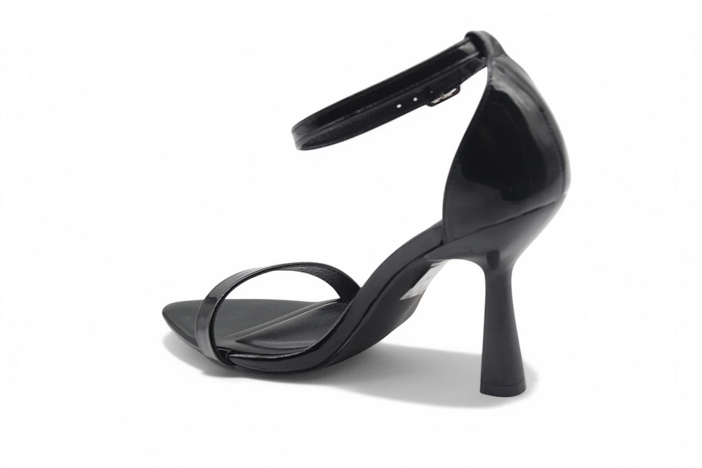 1750 NOIR VERNIS