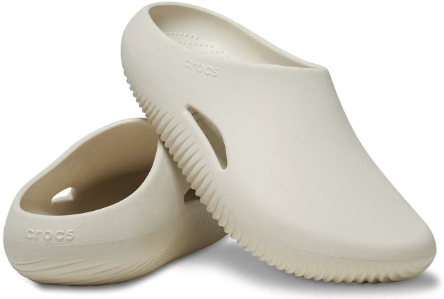 Crocs Adults' Mellow Recovery Clogs | Hamilton Place Crocs Adults' Mellow Recovery Clogs | Hamilton Place