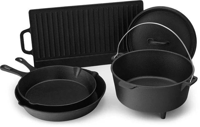 Outdoor Gourmet 10 in Polished Cast Iron Skillet at Hamilton Place