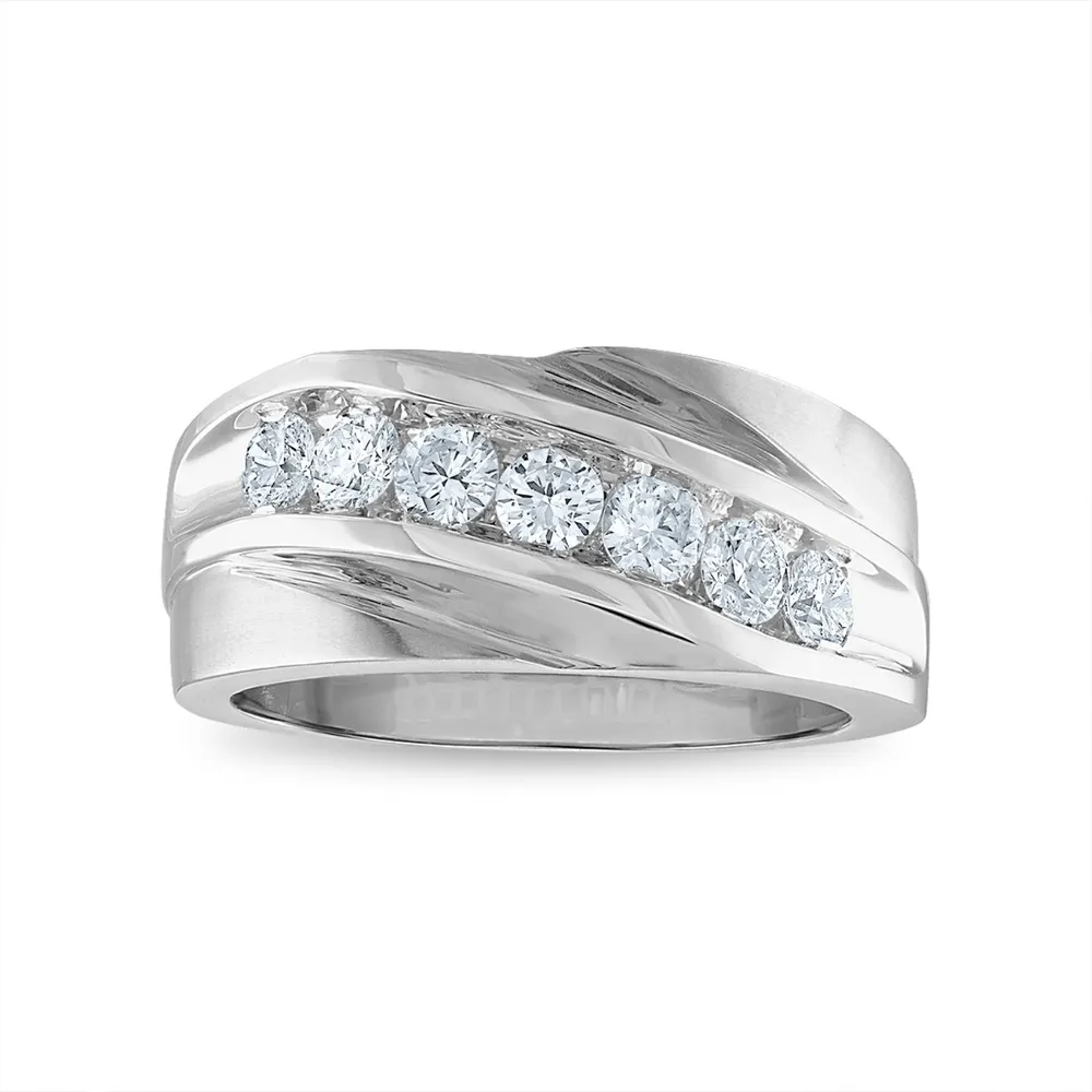 Daniel's jewelers men's wedding store rings
