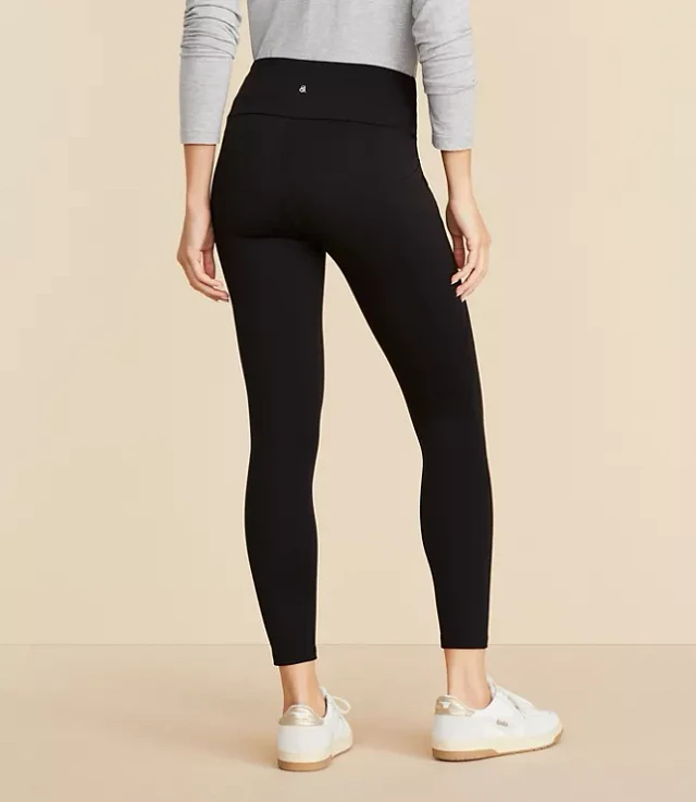 Lou & Grey Luvstretch Wide Leg Pants at Hamilton Place in