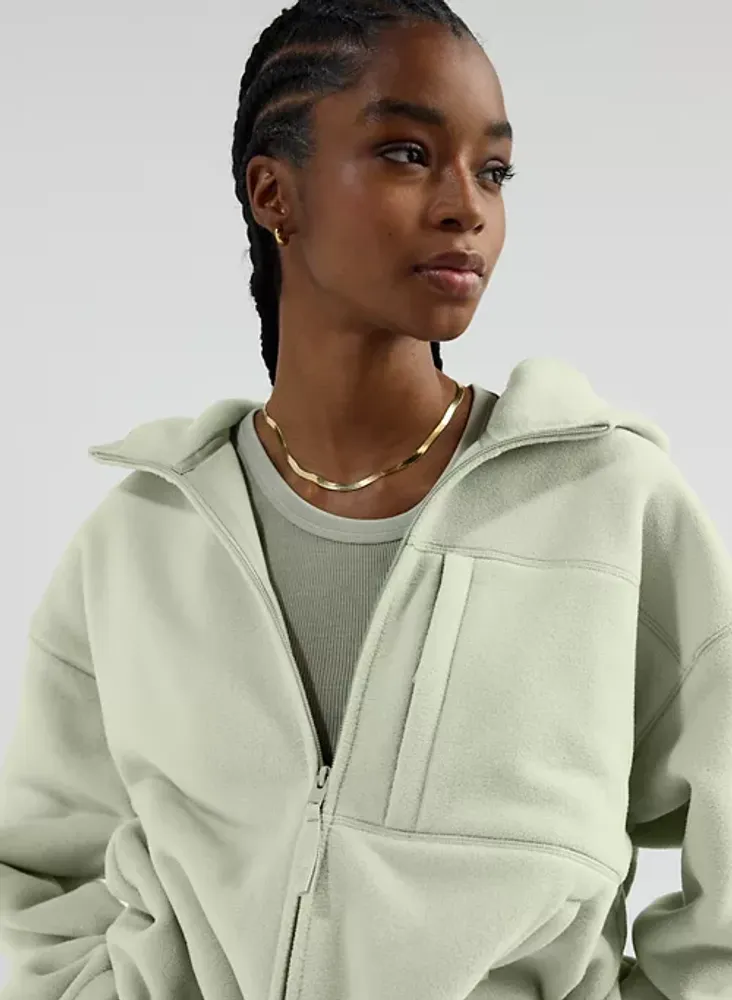 Zip up best sale hoodie aritzia