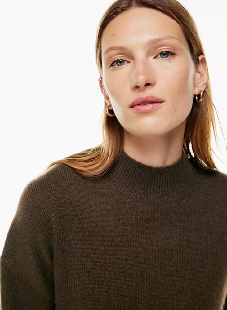 Aritzia store luxe cashmere