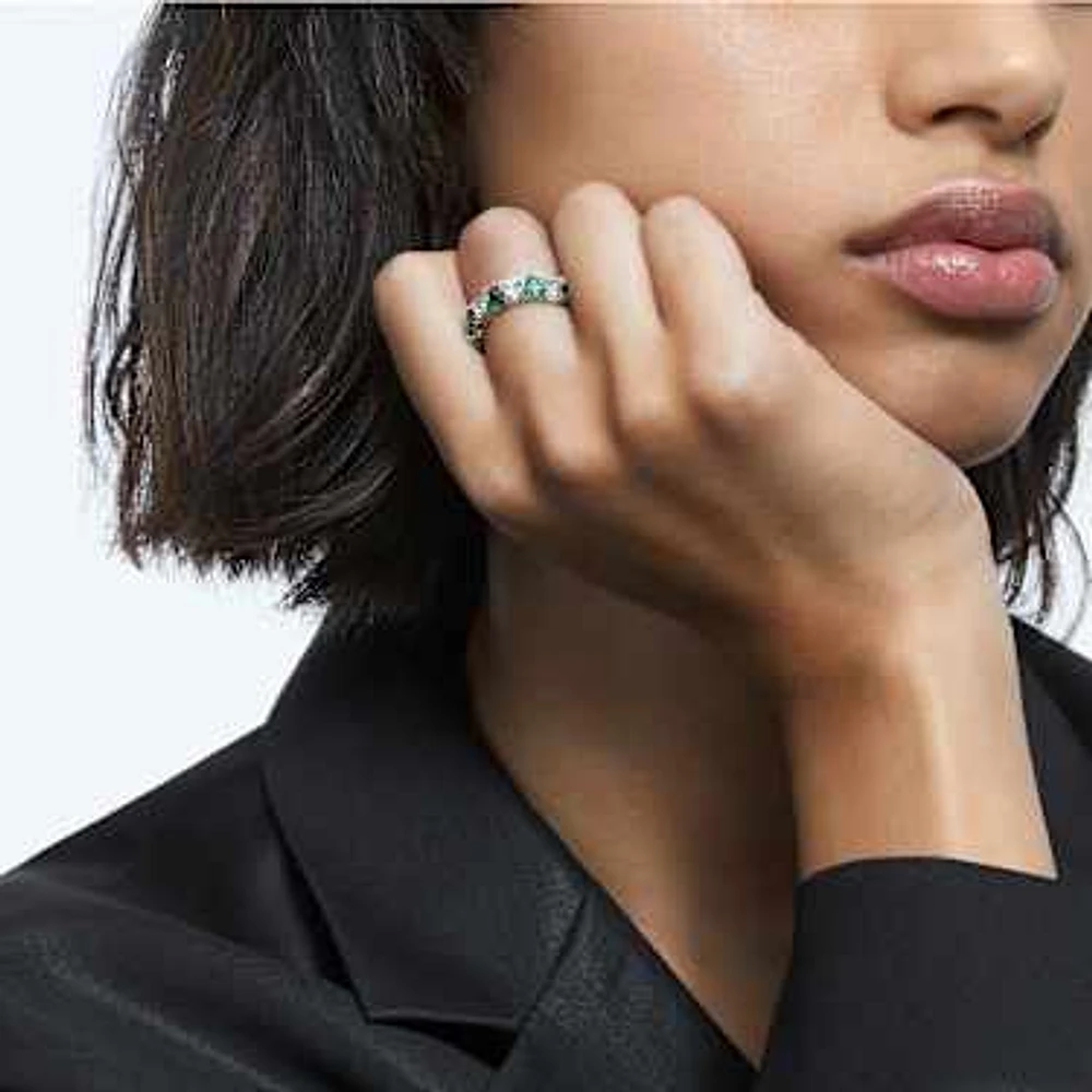 Swarovski ring mall shop
