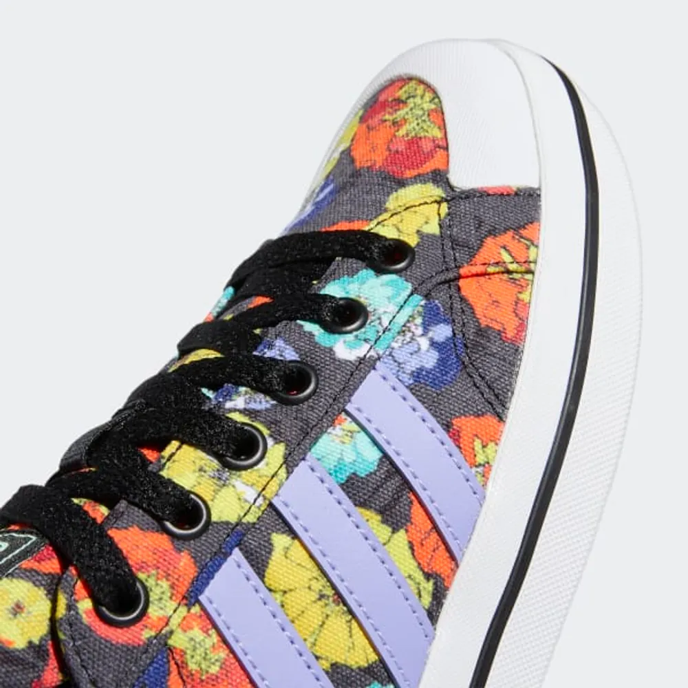 Zapatos outlet adidas estampados