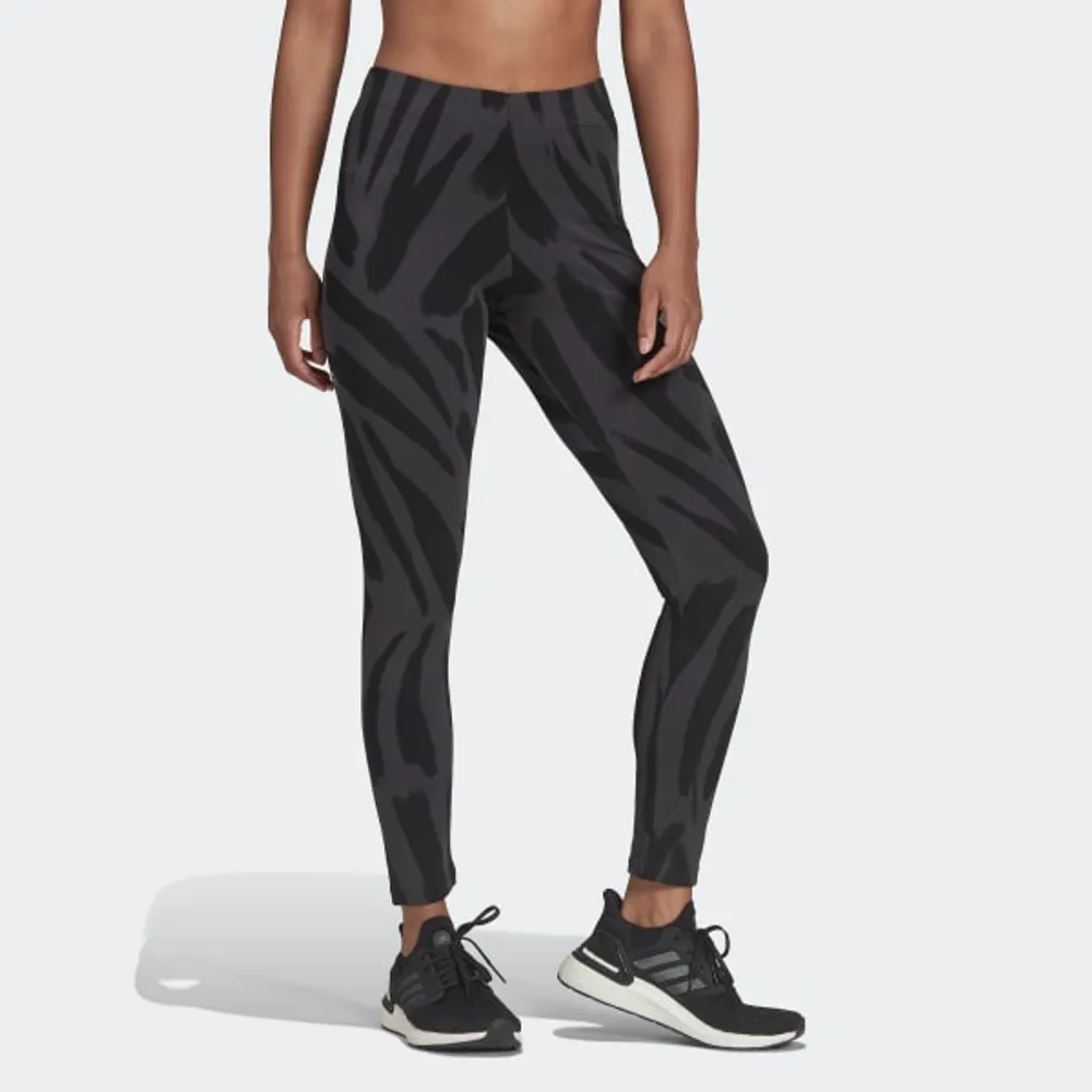 Mallas top adidas estampadas