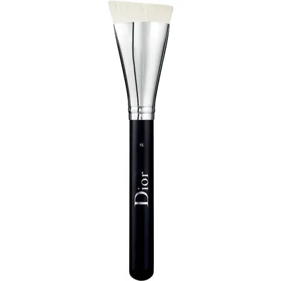 Dior top brush 14