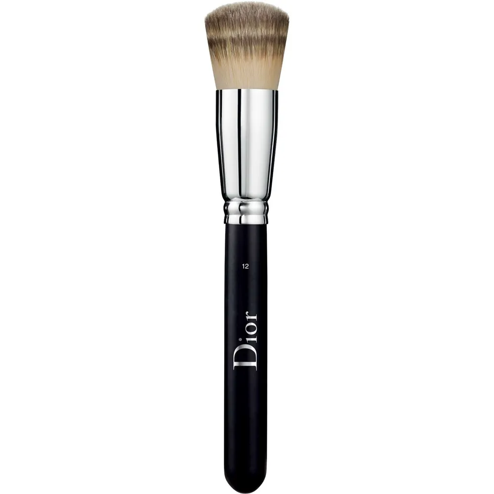 Dior brush best sale