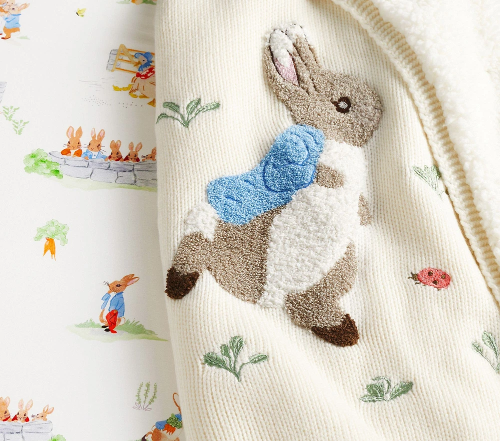 Vintage Handmade Peter Rabbit and 2024 Family Baby quilt blanket