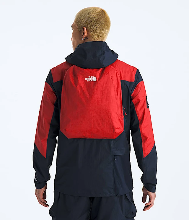 TNF-x-UNDERCOVER-SOUKUU-Hike-