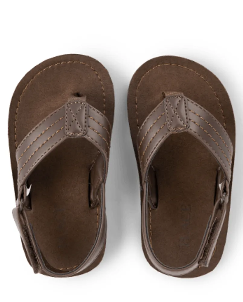 Children's place cheap flip flops