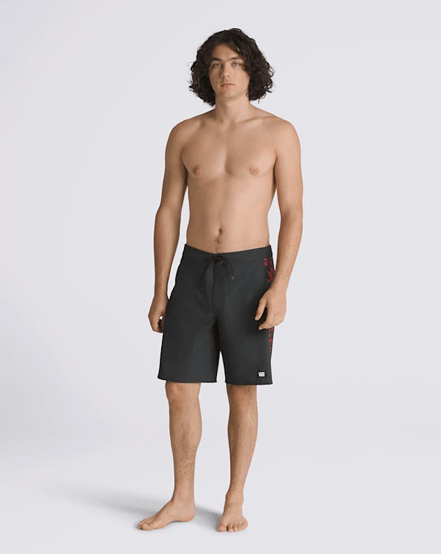 VANS MTE Everride Scalloped 18'' Boardshorts | Hamilton Place