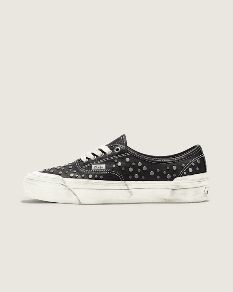 VANS★AUTHENTIC★兼用★LEATHER BLACK/TRUE WHITE Vans OTW Authentic 44 Vibram Leather Check 'Black/White'