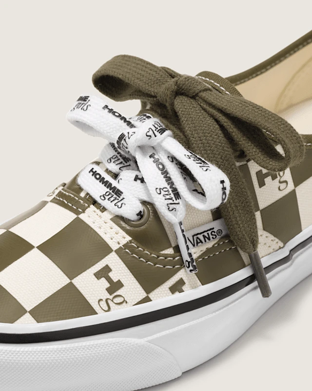 Homme Girls × OTW by Vans Authentic 44 Vans - OTW by Vans x HommeGirls Authentic 44 | HBX